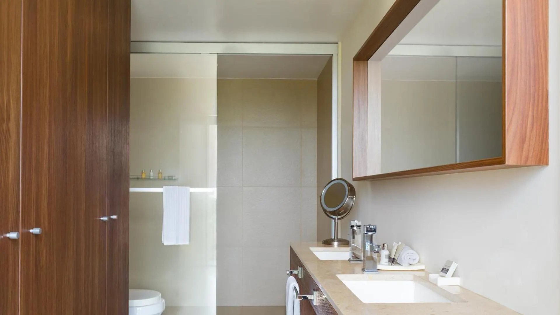 Apartamento Live Aqua Private Residences Marina Vallarta Puerto Vallarta